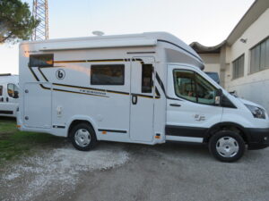 Benimar Tessoro 440 UP