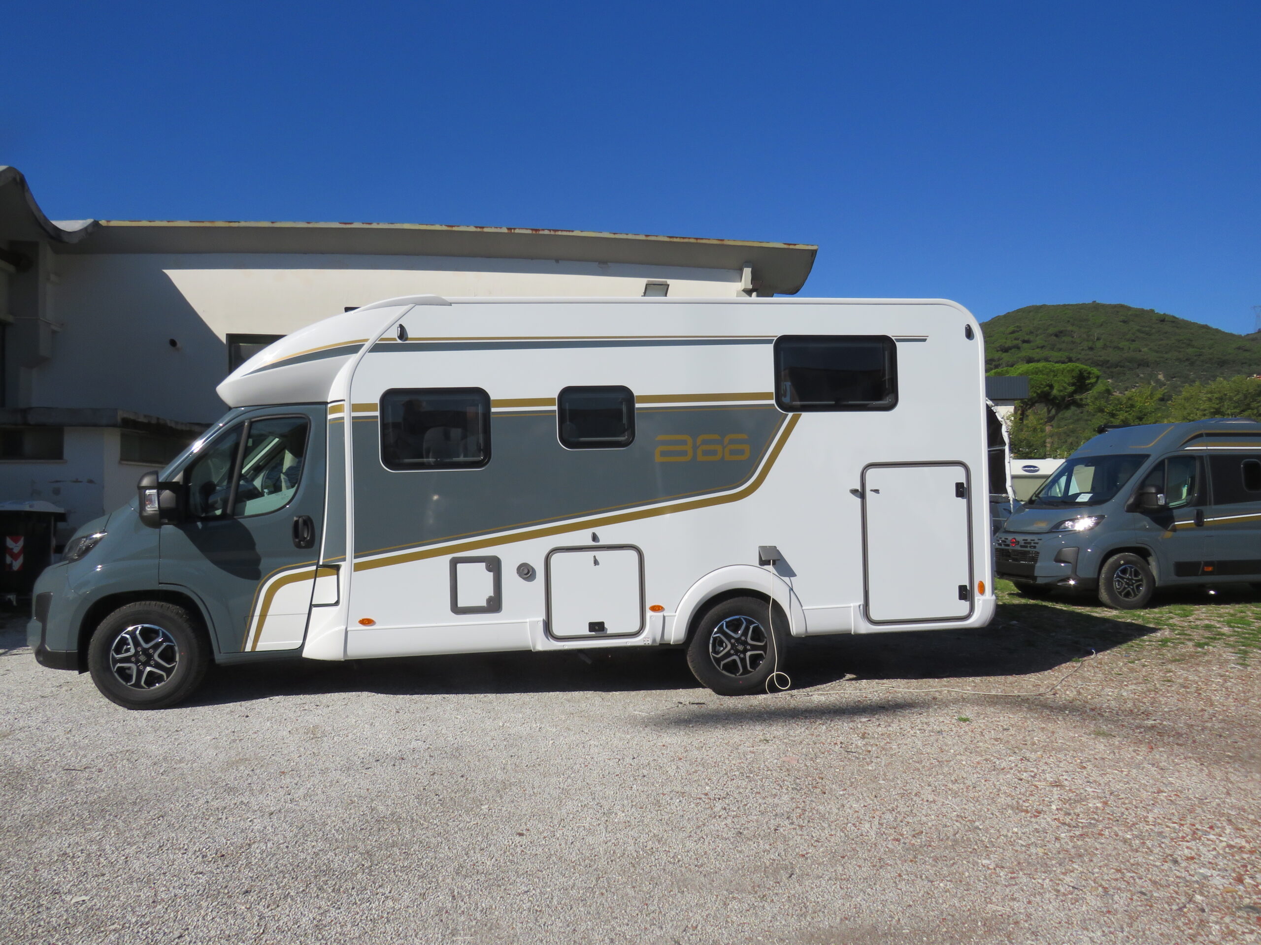 Burstner B66 TD 690 NEW 2027 Pronta consegna - immagine 6